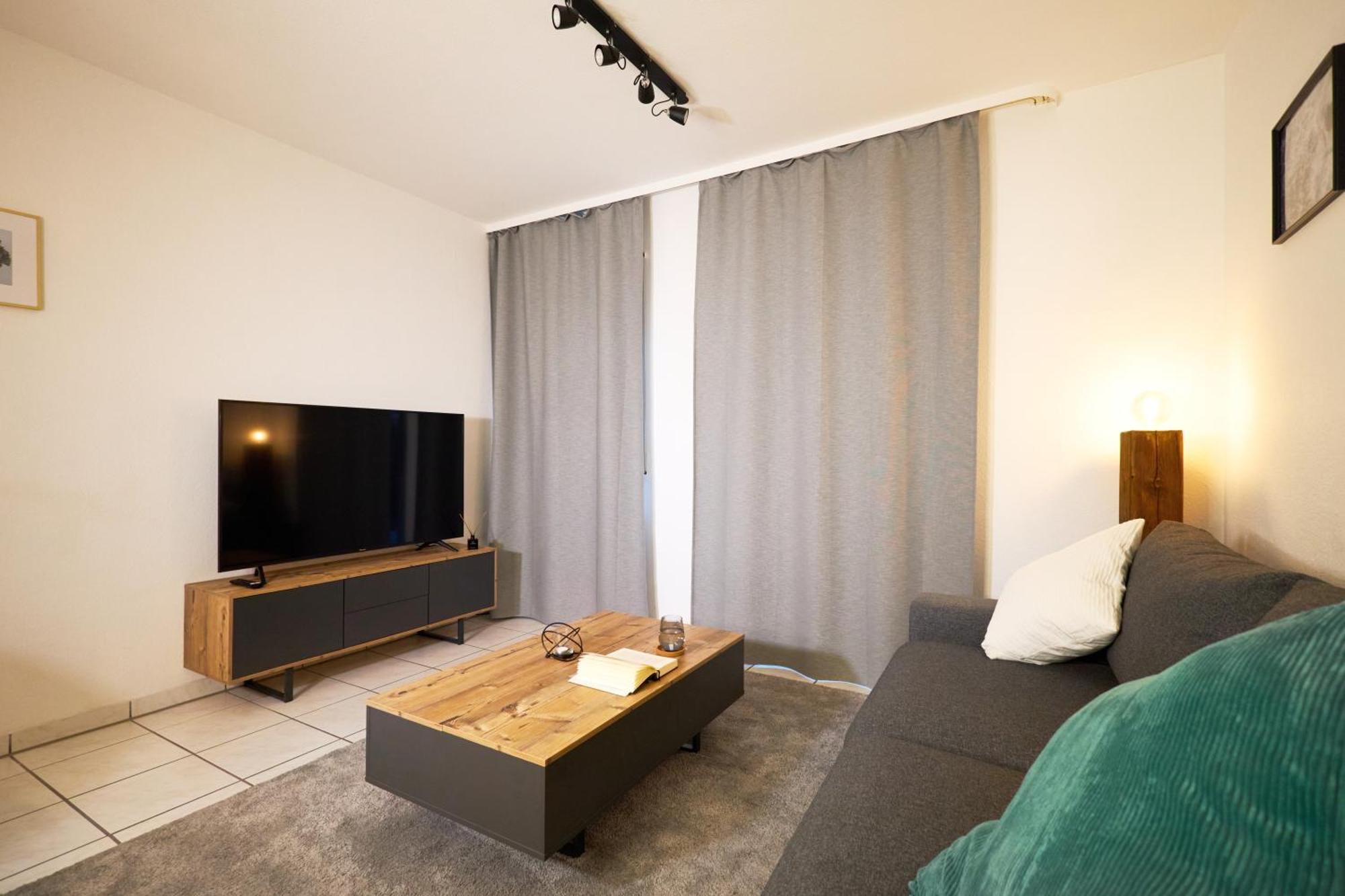 Gemuetliche 2Zi. Wohnung Зеліґенштадт Екстер'єр фото